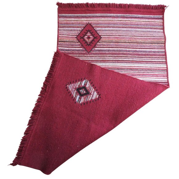 Hand Woven Reversible Red Multicolor Wool Rug with Diamond Pattern Fringed Edge - Picture 13 of 13